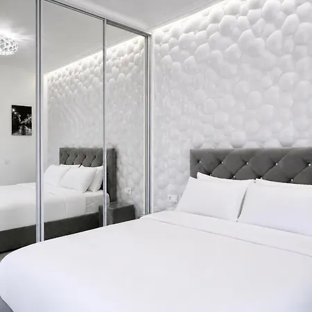 в нескольких минутах от моря, аркадия Apartment *